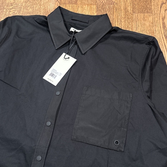 NWT Tilley Snap Front Tech Shirt Black Hiking Fishing Utility Womens XL - Picture 3 of 12